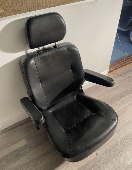 Pride Colt Sport 8mph Swivel Chair