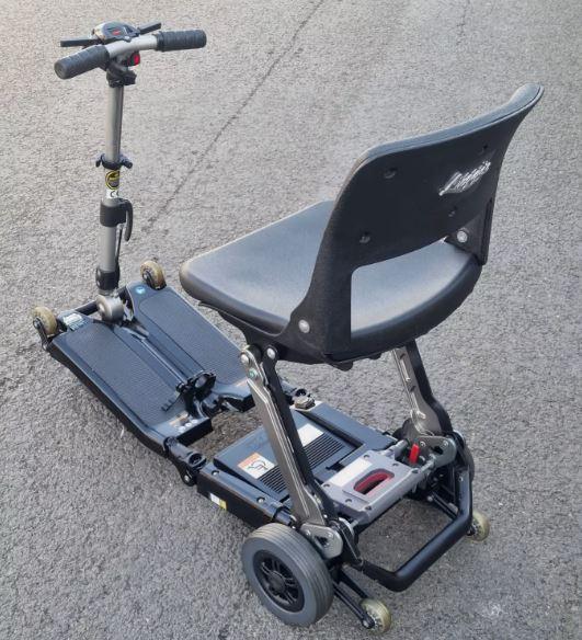 LUGGIE ELITE Folding Scooter